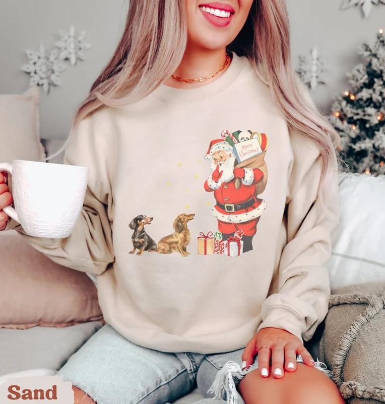 Vintage Dachshund Santa Christmas Sweatshirt, Dachshund Christmas, Dachshund gift for dog mom, Doxie mom, Long haired...